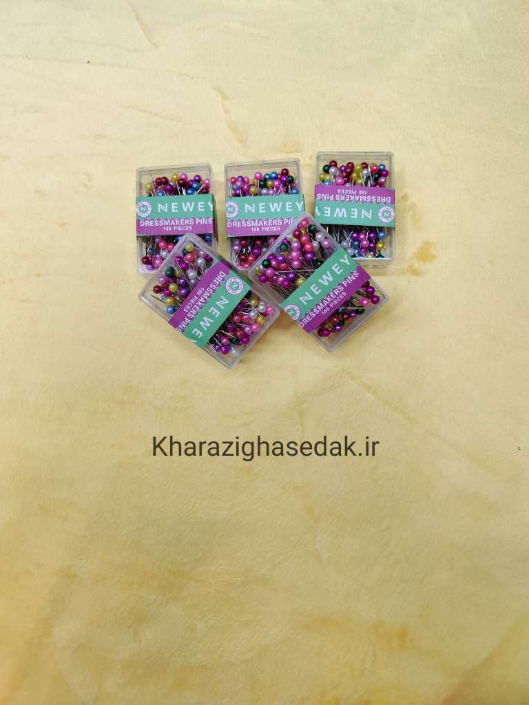 <ul> <li><em><strong>سوزن ته مروارید با کیفیت جعبه ای</strong></em></li> <li><em><strong>تعداد در هر جعبه تقریبا 100 عدد</strong></em></li> <li><em><strong>فروش بصورت تک بسته ای و عمده</strong></em></li> <li><em><strong>کیفیت عالی و درجه یک</strong></em></li> <li><em><strong>قیمت اقتصادی و مناسب</strong></em></li> </ul> <h4></h4> سوزن ته گرد مرواریدی ژاپن - تصویر 3