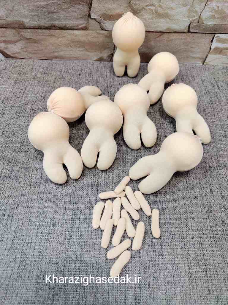 بدن خام عروسک روسی جا سوییچی