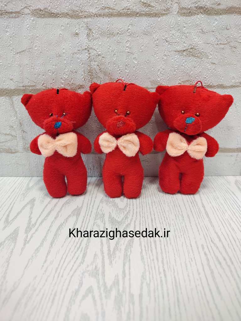 عروسک خرس قرمز مدل شماره 2