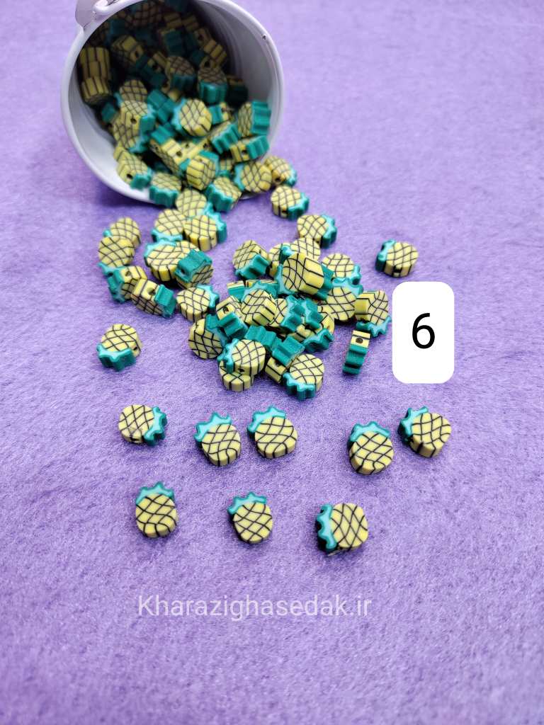 <ul> <li><em><strong>کیفیت : جنس درجه یک و رنگ ثابت</strong></em></li> <li><em><strong>مناسب برای تاج سازی و جواهر سازیو گلسازی و...</strong></em></li> <li><em><strong>فروش بصورت یک بسته ی 10 عددی میباشد</strong></em></li> <li><em><strong>فروش بصورت عمده هم امکان پذیر است.</strong></em></li> <li><em><strong>در رنگ های متنوع موجود میباشد.</strong></em></li> </ul> مهره ی فیمو - تصویر 7