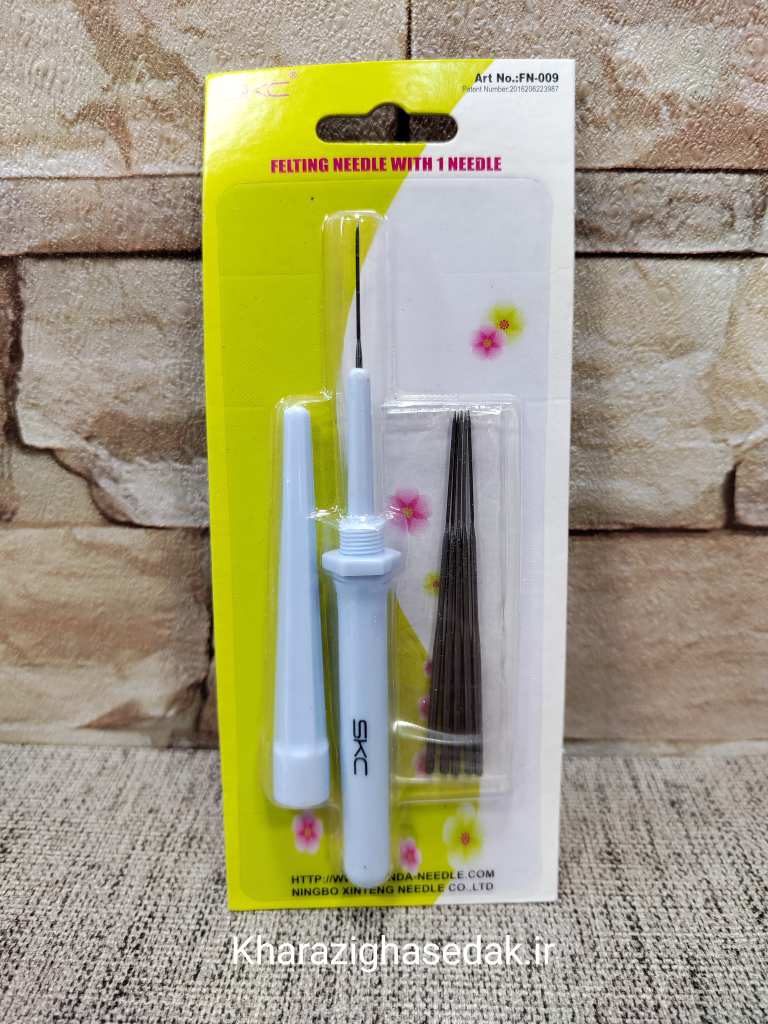 <ul> <li><em><strong>کیفیت فوق العاده و عالی</strong></em></li> <li><em><strong>فروش بصورت یک عددی</strong></em></li> <li><em><strong>مناسب برای کچه دوزی و عروسک سازی و ...</strong></em></li> </ul> سوزن کچه دوزی (یدک 3 سوزنه) - تصویر 2