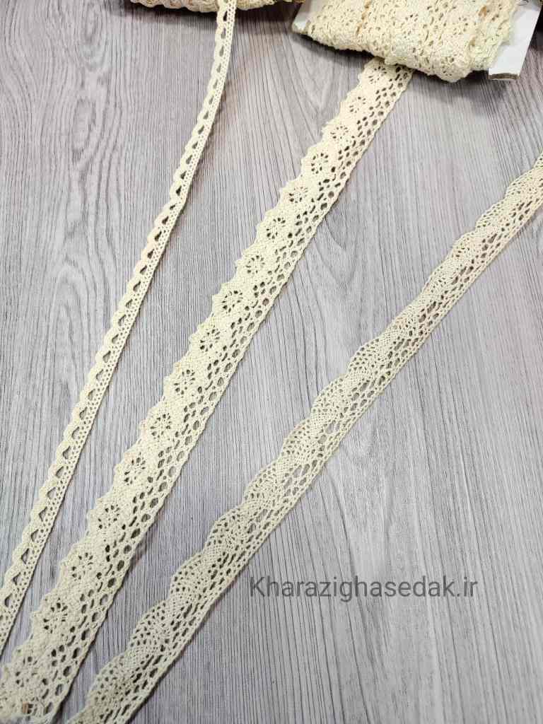 <ul> <li><em><strong>کیفیت عالی و درجه یک</strong></em></li> <li><em><strong>فروش این محصول</strong></em></li> <li><em><strong>بصورت بسته یک متری میباشد.</strong></em></li> </ul> نوارکنفی 3 سانتی - تصویر 2