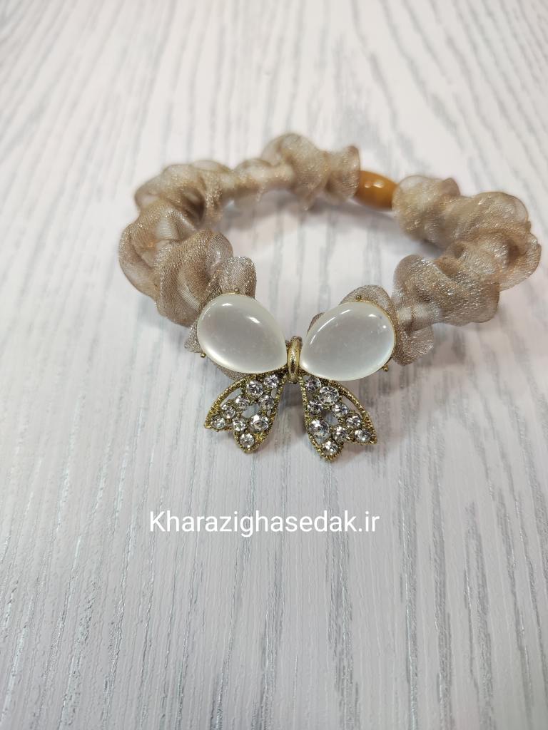 کیفیت : جنس درجه یک و رنگ های زیبا مناسب برای تاج سازی و جواهر سازی و عروسک سازی و گلسازی و... <strong>فروش بصورت (1 عدد) میباشد</strong> <strong>فروش بصورت عمده هم امکان پذیر است.</strong> کش مو - فانتزی - تصویر 2