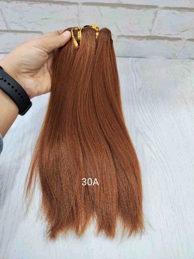<ul> <li><em><strong>کیفیت عالی و درجه یک</strong></em></li> <li><em><strong>فروش این محصول</strong></em></li> <li><em><strong>بصورت یک بسته میباشد.</strong></em></li> </ul> موی عروسک 30سانت صاف و پوش خارجی - تصویر 6